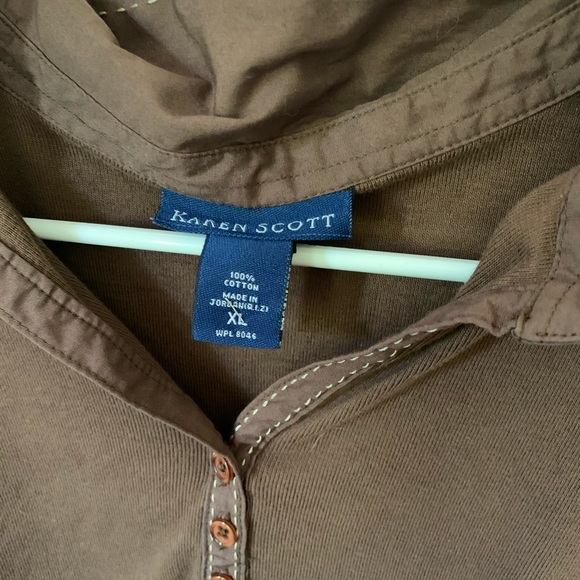 Cropped Collared Tee - Picture 2 of 2